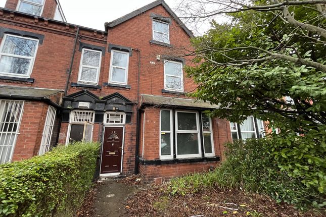 Thumbnail Terraced house to rent in Lucas Place, Leeds, West Yorkshire
