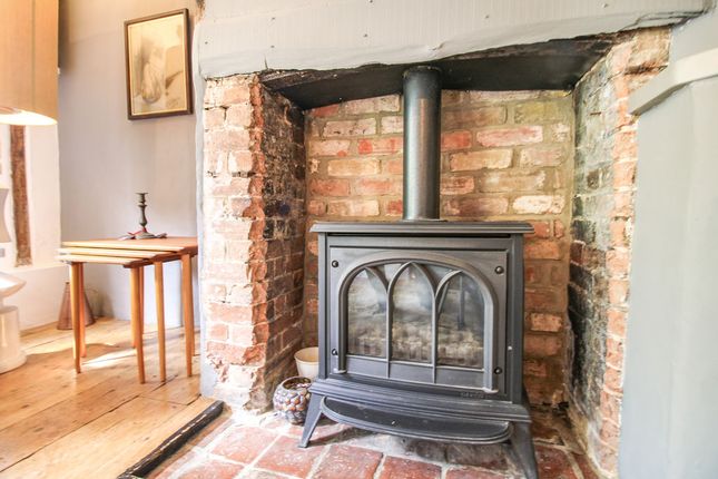 Bethany Cottage, 6, Green End, Bedford photo 4