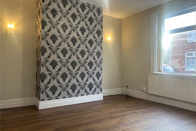 41, Argus Street, Oldham photo 2