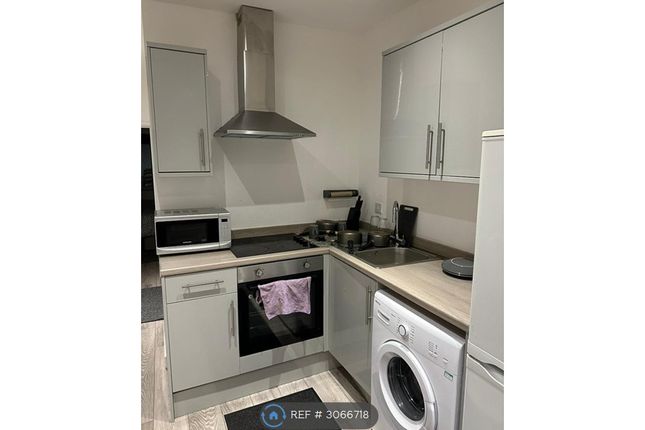 Flat, Oxford House West Market Street, Newport photo 5