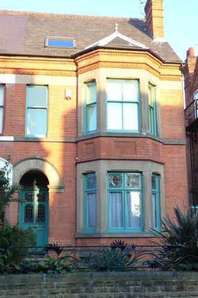 Thumbnail Shared accommodation to rent in Premier Road, Nottingham