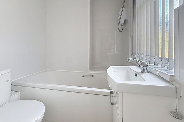 11 Lindley Street, Stoke-on-Trent photo 4