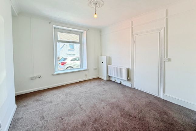 68 Baptist Well Street, Swansea, West Glamorgan photo 4