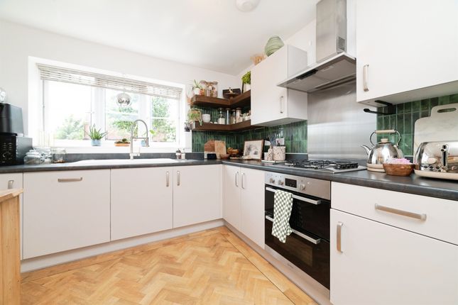 8, Woodpecker Drive, BEVERLEY photo 4