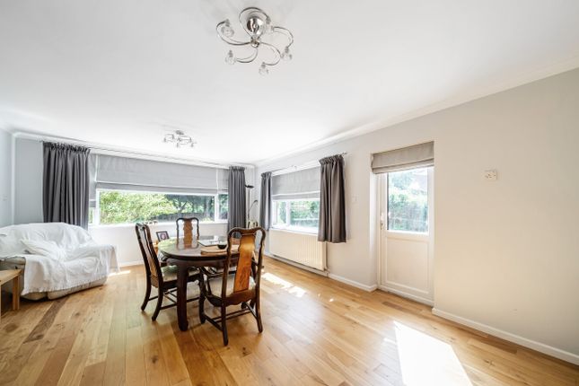 53, Links Way, Beckenham photo 4