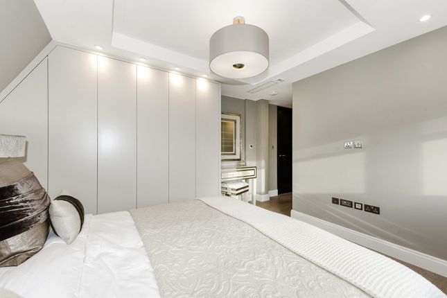 Penthouse to rent in St. Johns Wood Park, St John's Wood