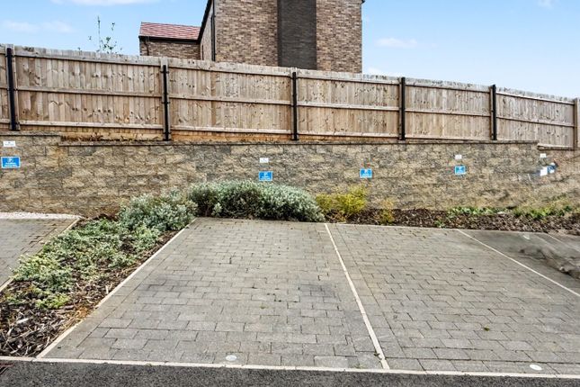 6, Wren Way, Daventry photo 4
