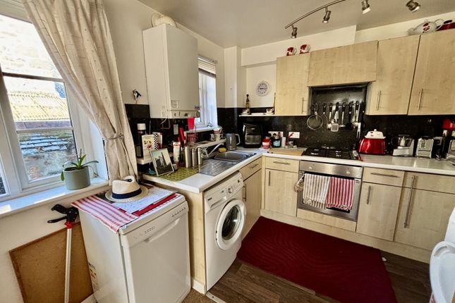 4 Bakehouse Apartments, High Street, Penzance photo 4