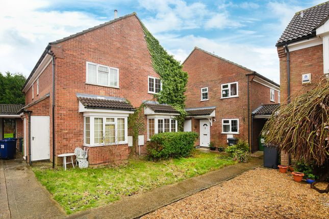End terrace house to rent in Heddon Way, St. Ives, Huntingdon