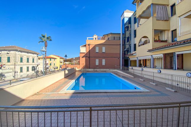Apartment for sale in Via Indipendenza, San Vincenzo, Livorno, Tuscany, Italy