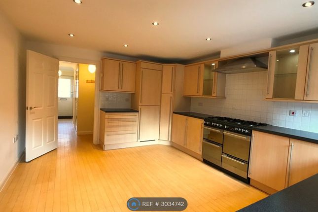 Wagtail Drive, Bury St Edmunds photo 4