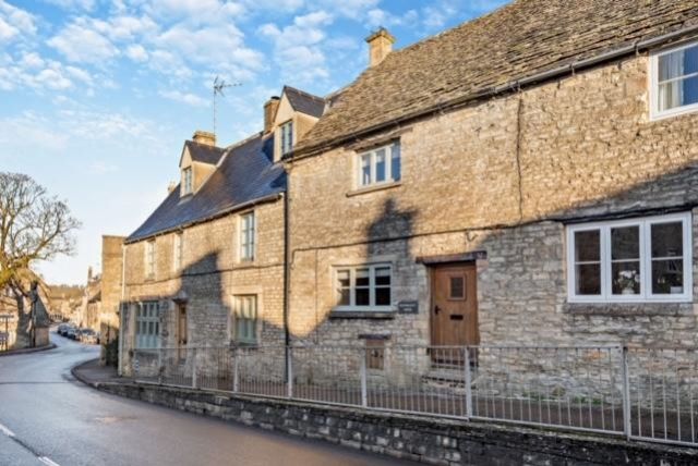 Thumbnail Terraced house to rent in High Street, Northleach, Cheltenham
