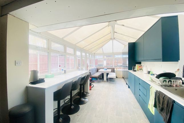 122A Allington Avenue, Nottingham photo 4