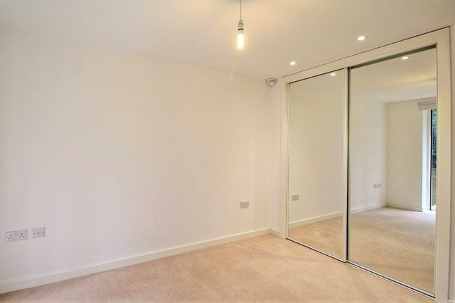 Flat 2 Belgravia Mansions,, Frimley Road, Surrey photo 4