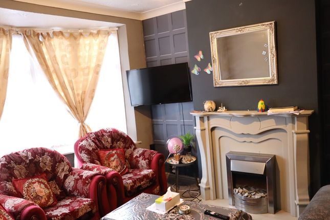 5 , Lymington Road, Leicester photo 4