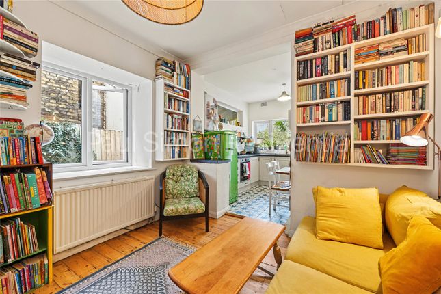 7A, Kimberley Gardens, London photo 3