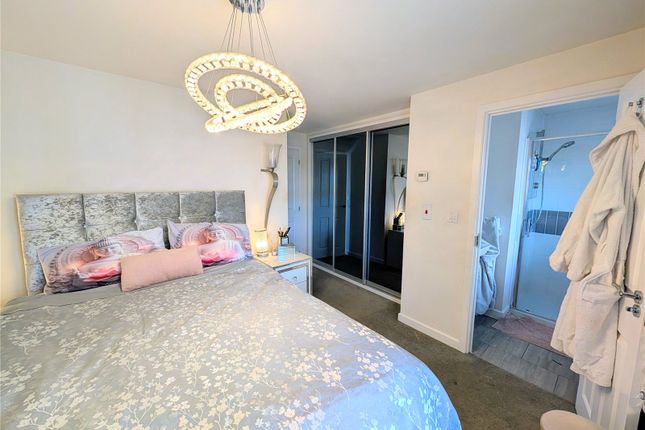 61, Alfred Belshaw Road, Leicester photo 2