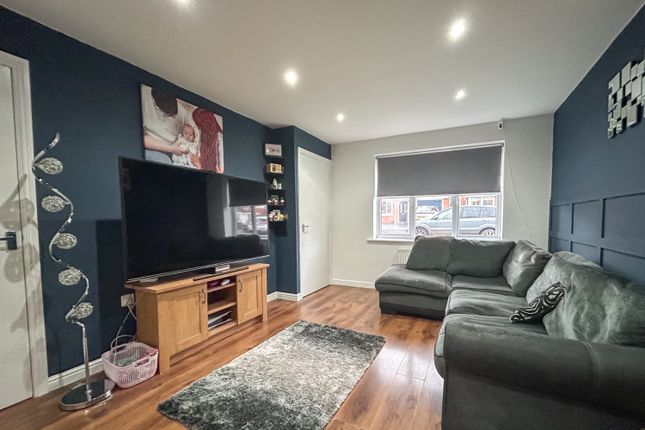 Slaley Close New Marske, Redcar photo 4