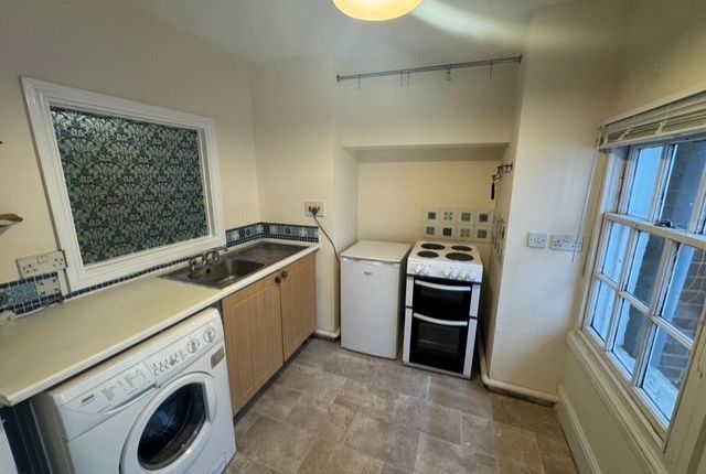 32, Bartholomew Street West, Exeter photo 4
