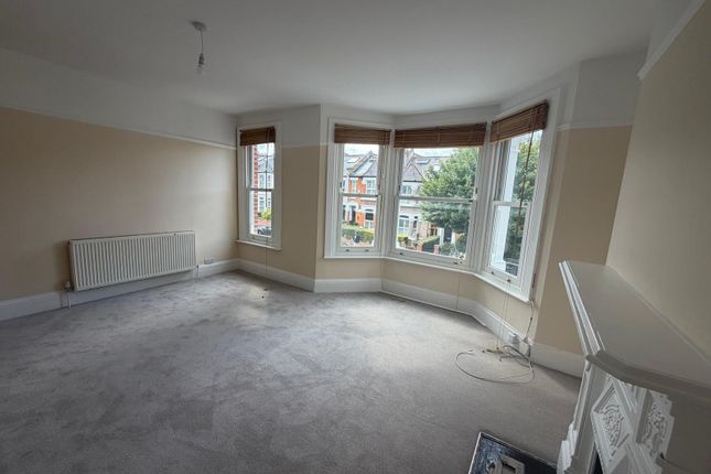 86b, Inderwick Road, London photo 5