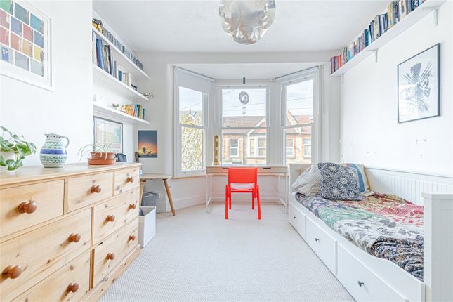 Terraced house for sale in Pearl Road, Walthamstow, London