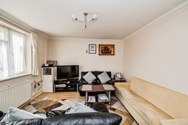 30, Beechwood Road, SLOUGH photo 4