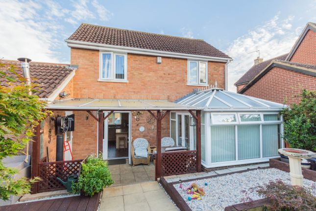 3, Cross Way, Irthlingborough photo 3