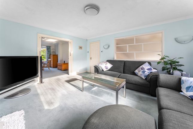 14, Pear Tree Avenue, York photo 4