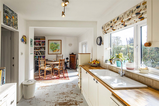 12 Papist Way, Cholsey photo 3