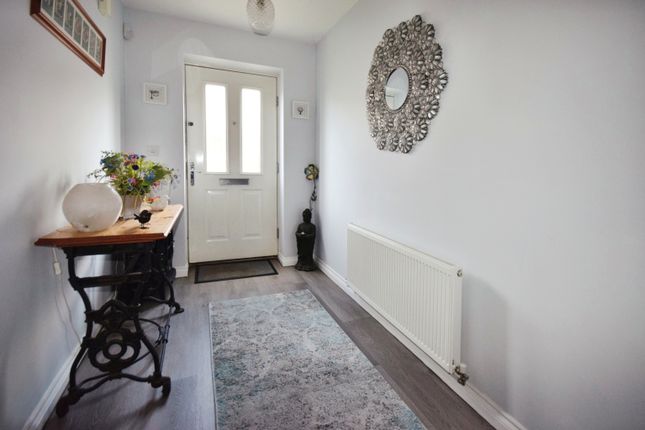 29, Newbridge Hill, Louth photo 3