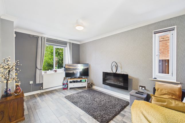 11, Kyle Way Nether Poppleton, York photo 4