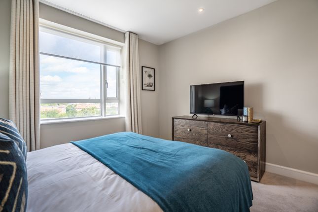 Flat to rent in Westferry Circus, Canary Wharf