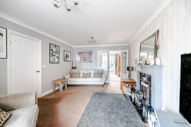3, Highfield Grove, Selby photo 4