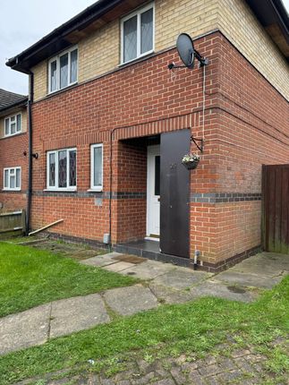 Spacious 3-Bed Terraced Home With Parking And Garden On Holkham Close, Luton