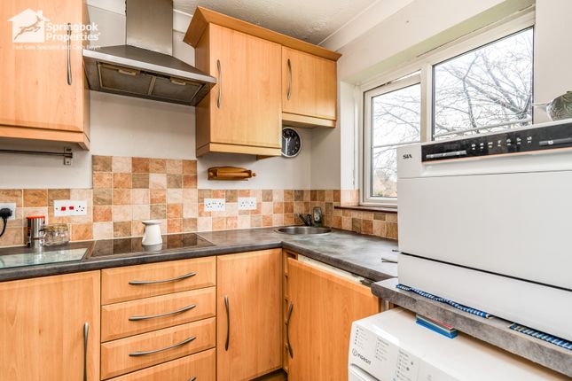 127, Brunel Road, Southampton photo 4
