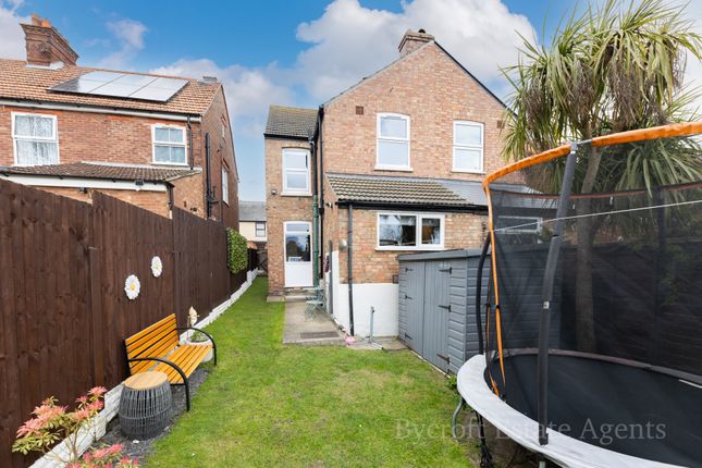 23, Roslyn Road, Great Yarmouth photo 3