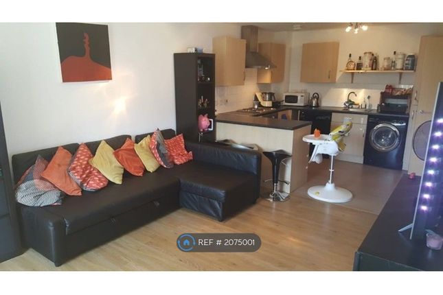 Thumbnail Flat to rent in Oaklands House 59-65, London