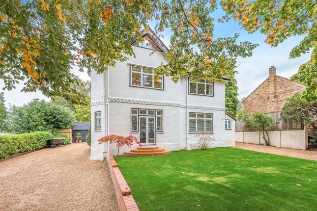 Thumbnail Detached house for sale in Heatherdale Road, Camberley