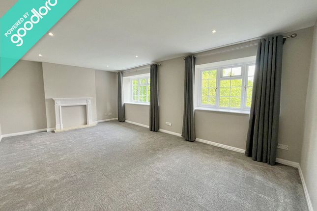 Thumbnail Flat to rent in Brooklands Road, Sale