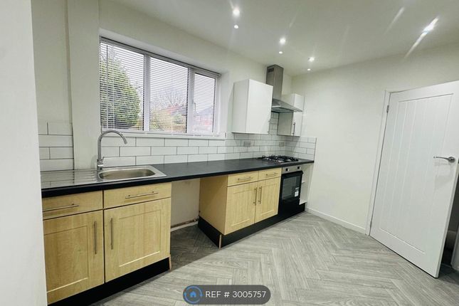 Norbreck Drive, Ashton-On-Ribble, Preston photo 3