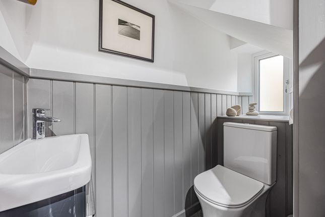 White Rose Cottage, 1, Tetbury Hill, Gloucestershire photo 4
