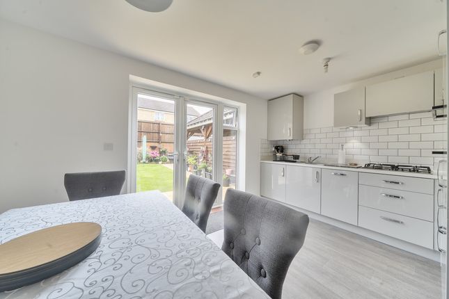 22, Newall Road, Melksham photo 4