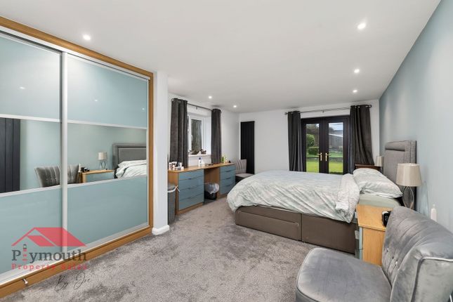 20, Parsons Green, Callington photo 2