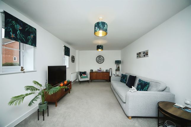 21, Haddon Close, Wellington photo 4