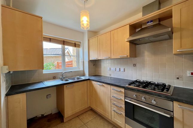 10, Conifer Close, BURY ST. EDMUNDS photo 3