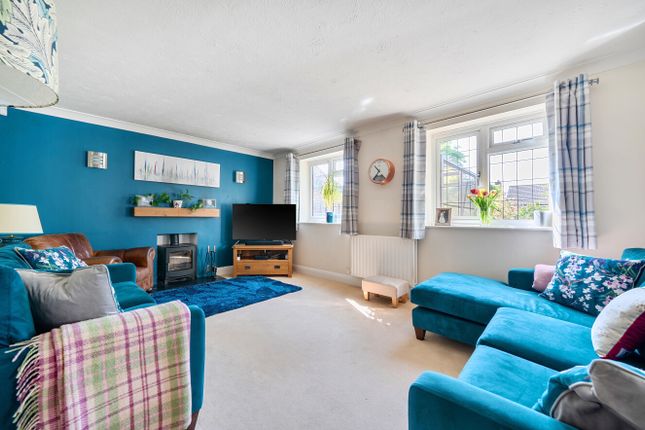 4, Browning Road, Fleet photo 2