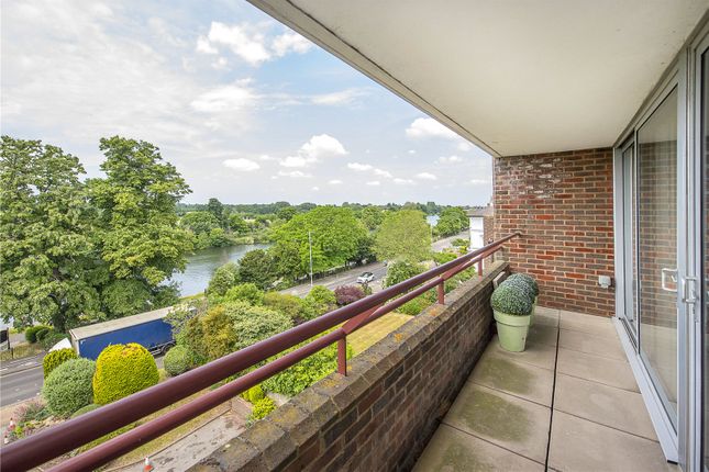 Flat for sale in Portsmouth Road, Kingston Upon Thames