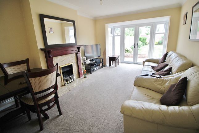 87, Sunnymead Drive, Waterlooville photo 3