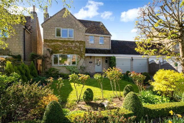 Link-detached house for sale in Orchard View, Draycott, Moreton-In-Marsh, Gloucestershire