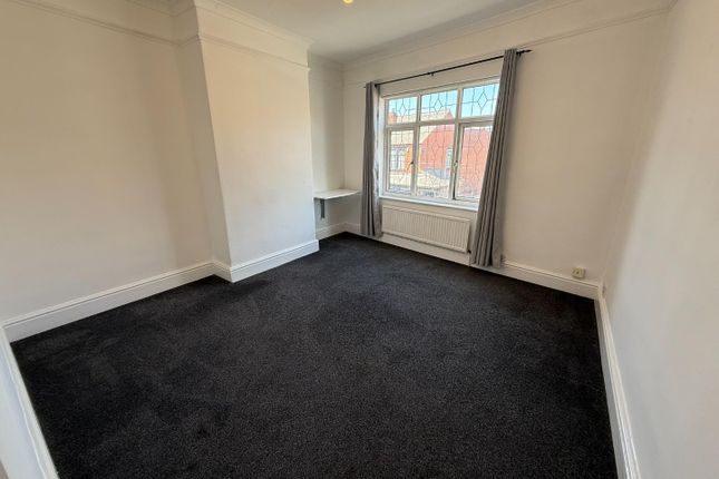 48, Smawthorne Lane, Castleford photo 5